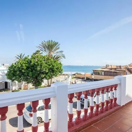 Tierra- Sea View, Private Pool, Bbq & Wifi By Amazzzing Travel Corralejo